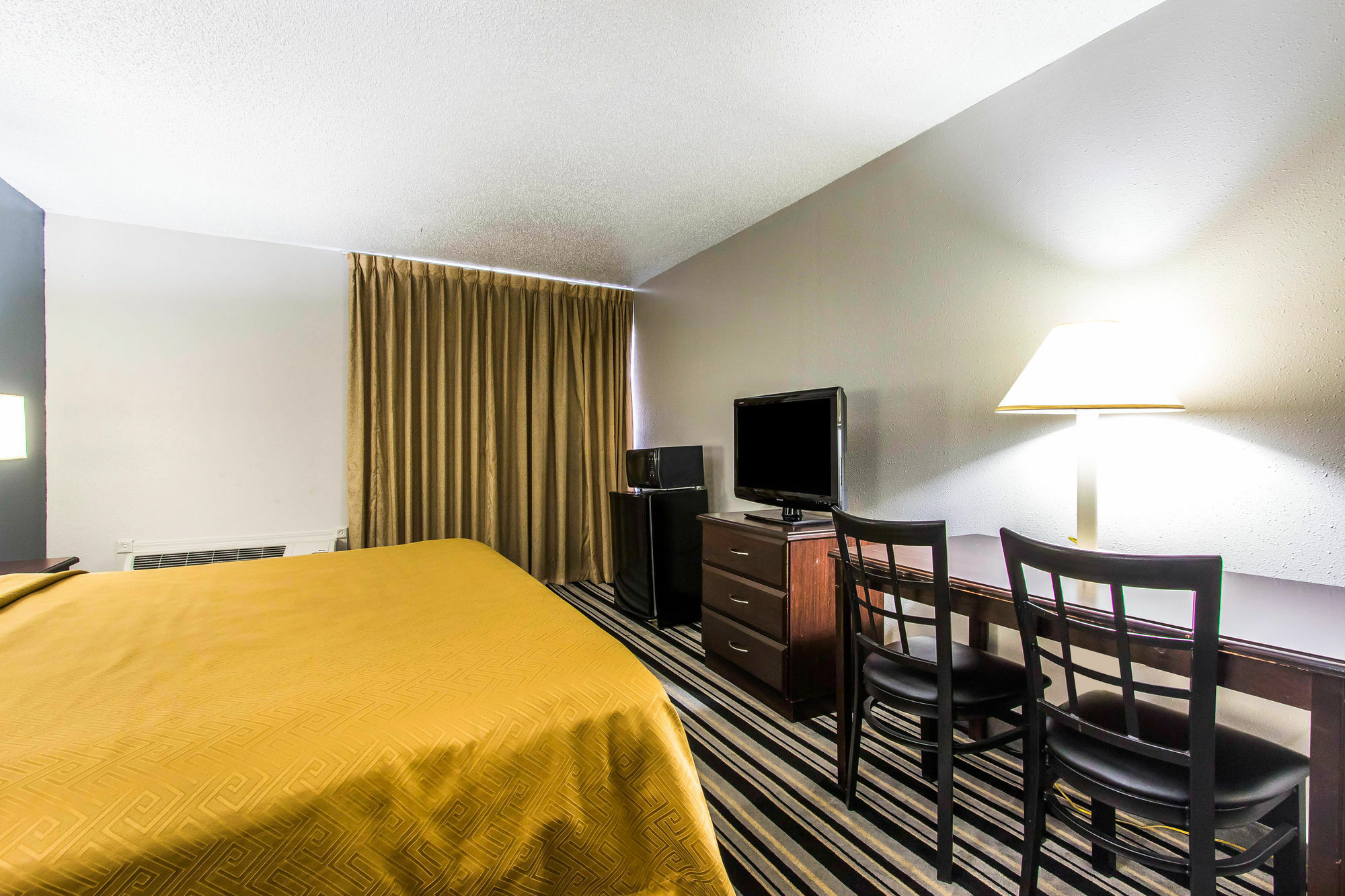 ארדמור Econo Lodge מראה חיצוני תמונה